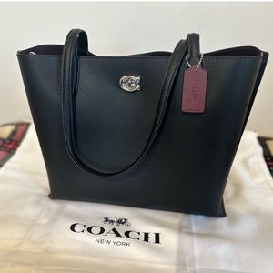 I have this authentic Coach Willow Tote in Pebble Leather for sale.